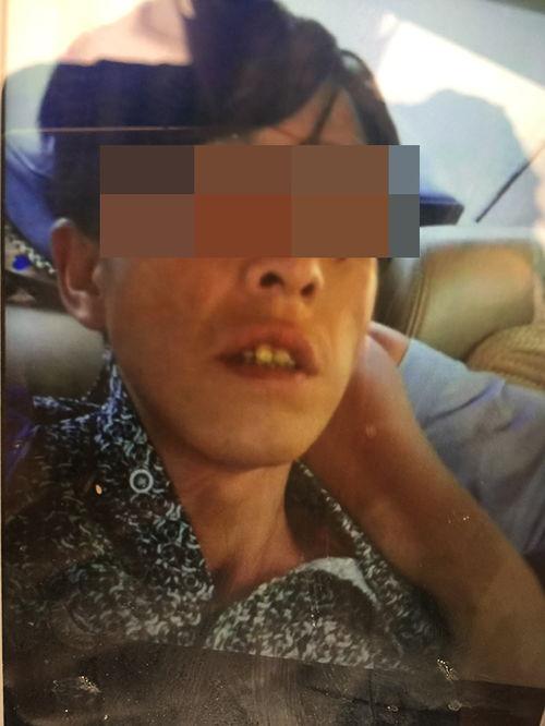 女八路舅舅吃瓜视频大全,揭秘战地瓜农的传奇故事